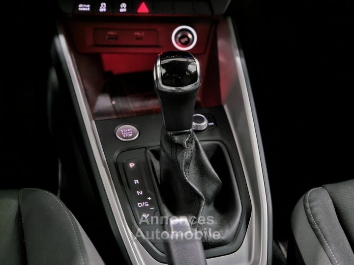 Audi A1 Sportback 20 40 TFSI 200 CH S-Tronic S line - 14