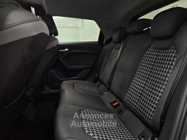 Audi A1 Sportback 20 40 TFSI 200 CH S-Tronic S line - 18