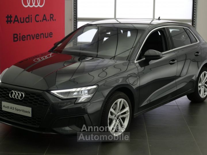 Audi A3 Sportback 40 TFSIe 204 S tronic 6 Business Executive - 2