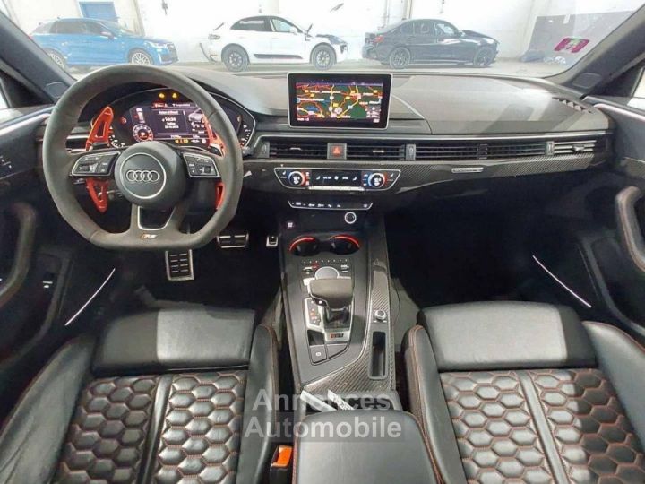 Audi RS4 AVANT Quattro J20 / PANO / B&O / ACC - 10