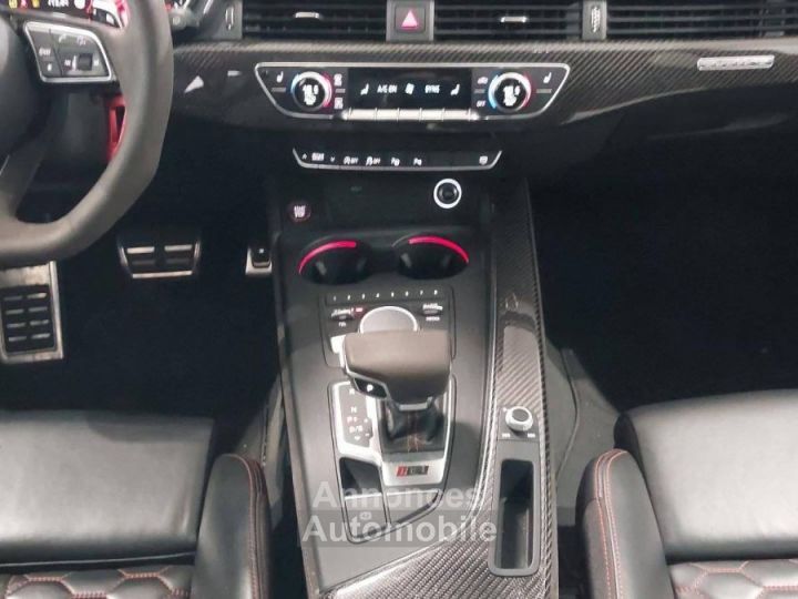 Audi RS4 AVANT Quattro J20 / PANO / B&O / ACC - 11