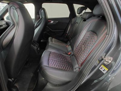 Audi RS4 AVANT Quattro J20 / PANO / B&O / ACC   - 15