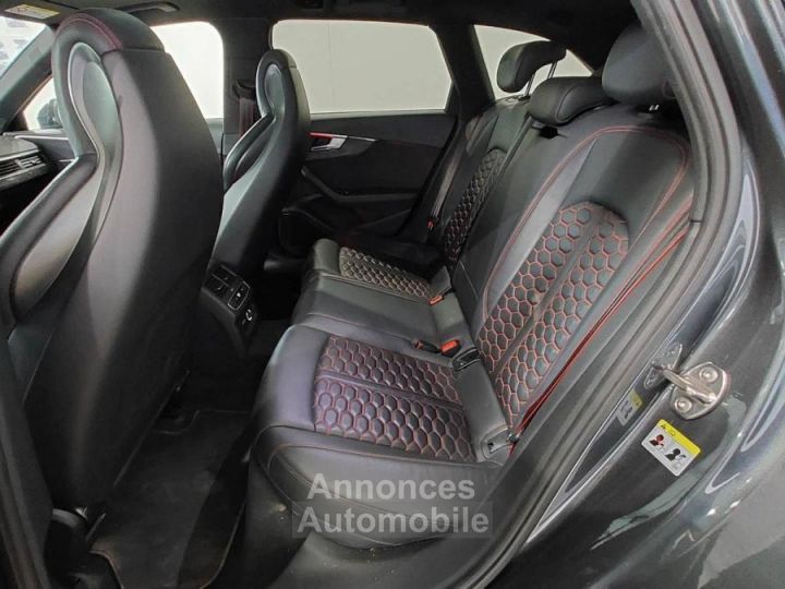 Audi RS4 AVANT Quattro J20 / PANO / B&O / ACC - 15