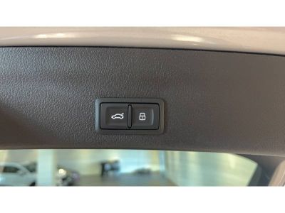 Audi A6 Avant 50 TFSIe 299 ch S tronic 7 Quattro S line   - 16