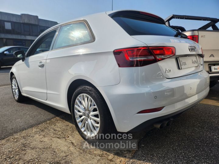 Audi A3 BUSINESS 20 TDI 150 - 3