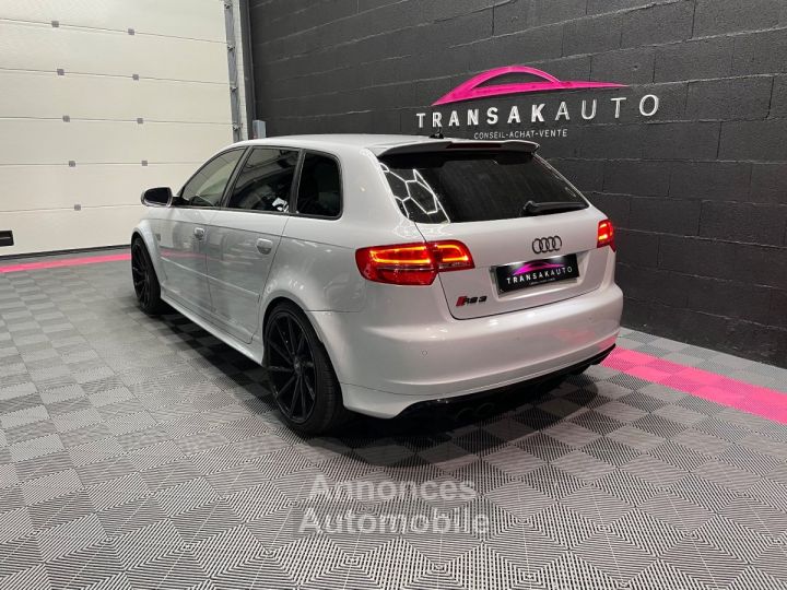 Audi RS3 SPORTBACK 25 TFSI 340 Quattro S-Tronic A GRIS SUZUKA - 3