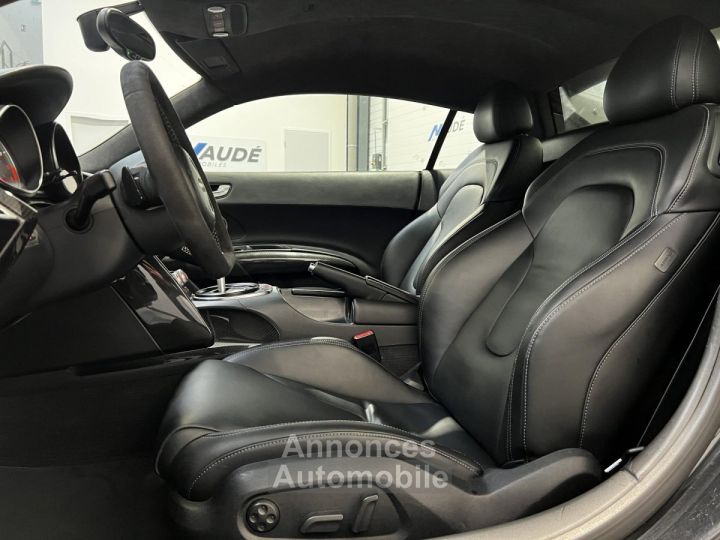 Audi R8 V8 42 FSI 420 CH Quattro R-Tronic - 10