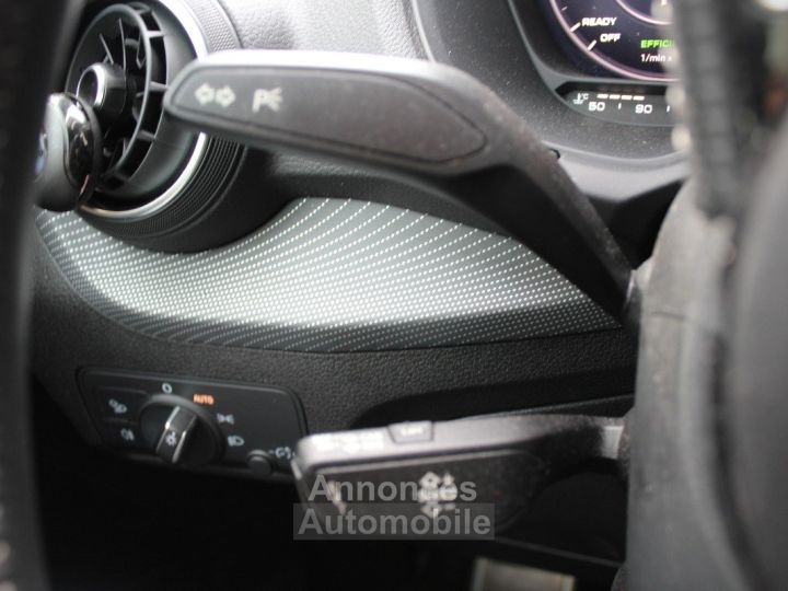Audi Q2 20 TDI 190 S LINE QUATTRO S TRONIC - 29