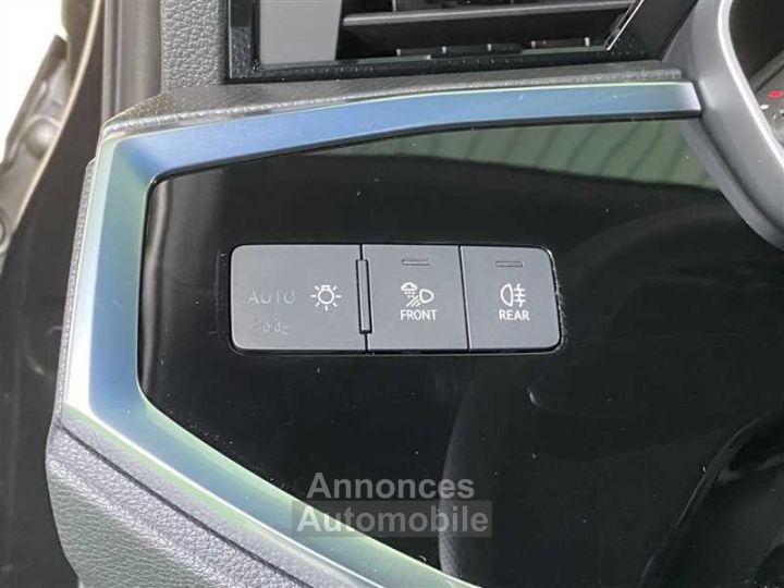 Audi Q3 Sportback 35 TDI 150 ch S tronic 7 S line - 11