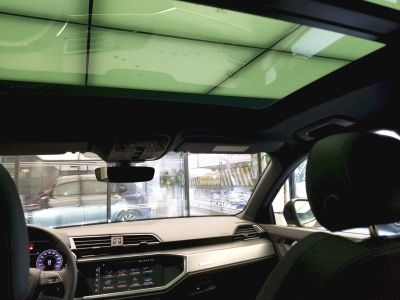 Audi Q3 35 TFSI 150 ch S tronic 7 S line   - 9