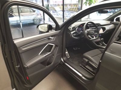 Audi Q3 35 TFSI 150 ch S tronic 7 S line   - 17
