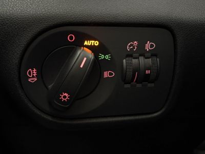 Audi A1 Ambition 90 ch 16 TDI S tronic Boite auto ~ Entretiens OK ~ Feux auto   - 13