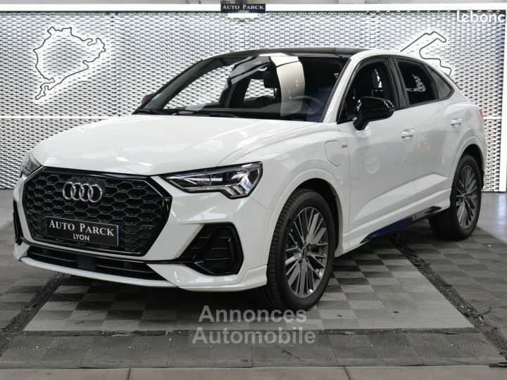 Audi Q3 Sportback NEW HYBRID 45TFSI e 245 S LINE 1° MAIN FRANCAIS TVA RECUPERABLE GPS 16-9 XENON CAMERA DE RECUL VOLANT MEPLAT HAYON ELECTRIQUE PACK BLACK JA19 ECLAIRAG - 1