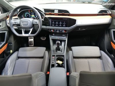 Audi Q3 Sportback NEW HYBRID 45TFSI e 245 S LINE 1° MAIN FRANCAIS TVA RECUPERABLE GPS 16-9 XENON CAMERA DE RECUL VOLANT MEPLAT HAYON ELECTRIQUE PACK BLACK JA19 ECLAIRAG   - 6