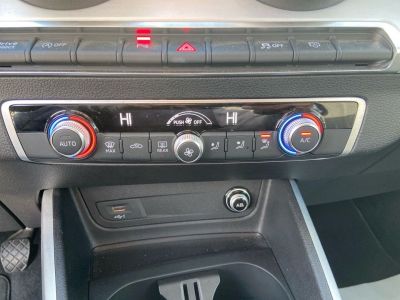 Audi Q2 30 TFSI 110 BV6 S LINE Ext GPS Caméra JA 18"   - 20