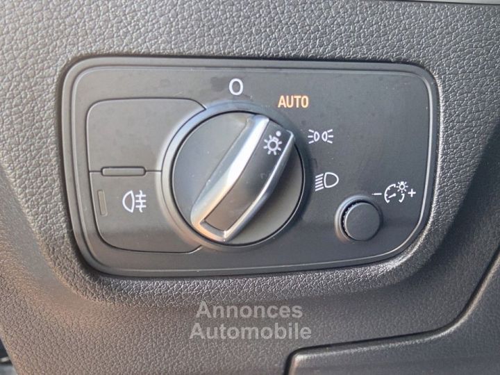 Audi Q2 30 TFSI 110 BV6 S LINE Ext GPS Caméra JA 18" - 32