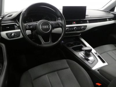 Audi A4 Avant 30 TDI 136CH S TRONIC 7 7CV   - 6