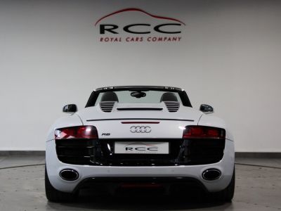 Audi R8 Spyder 52 V10 FSI 525 S   - 7