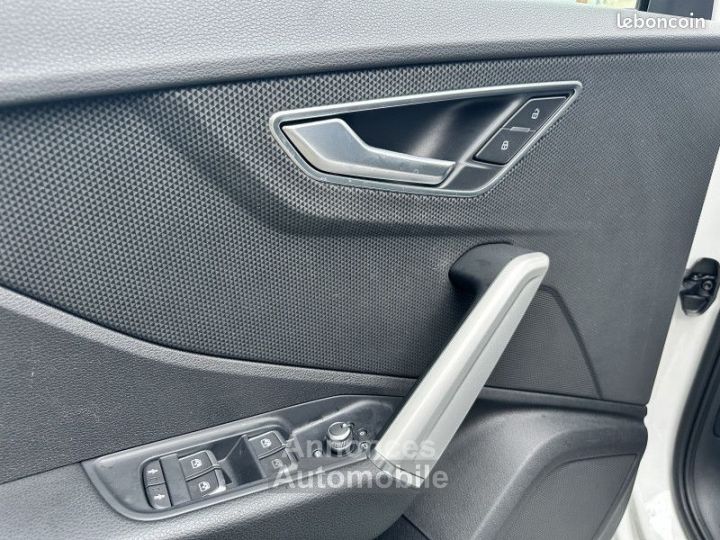 Audi Q2 35 TFSI 150CH ADVANCED S TRONIC 7 - 12