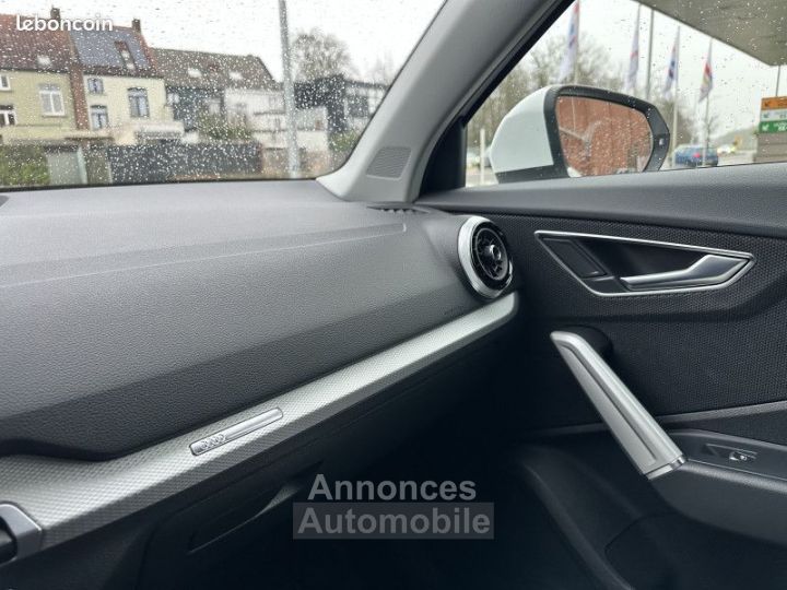 Audi Q2 35 TFSI 150CH ADVANCED S TRONIC 7 - 15