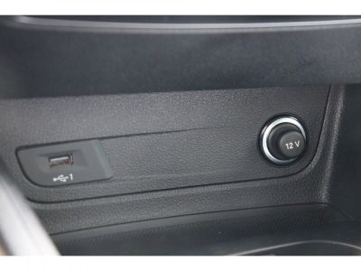 Audi Q2 15 35 TFSI - 150 - BV S-tronic S line PHASE 2   - 44