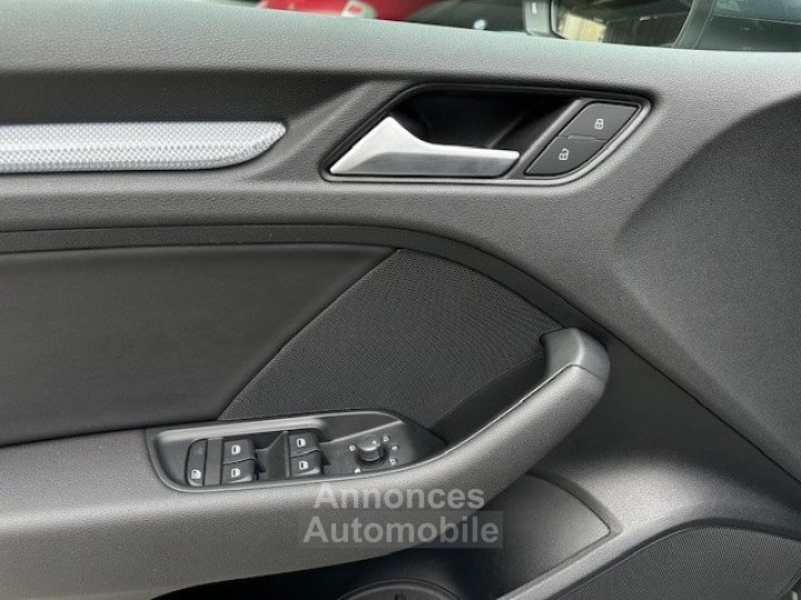 Audi A3 BERLINE 14 TFSI 140CH COD AMBITION - 12