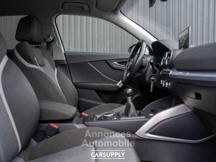 Audi Q2 10 TFSI - GPS - PDC - Cruise Control - 10