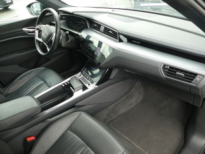 Audi e-tron SPORTBACK 55 408CH E-QUATTRO   - 7