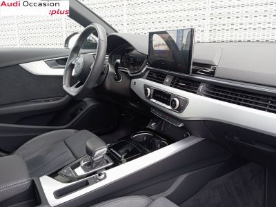 Audi A4 Avant 40 TDI 204 S tronic 7 S line   - 7