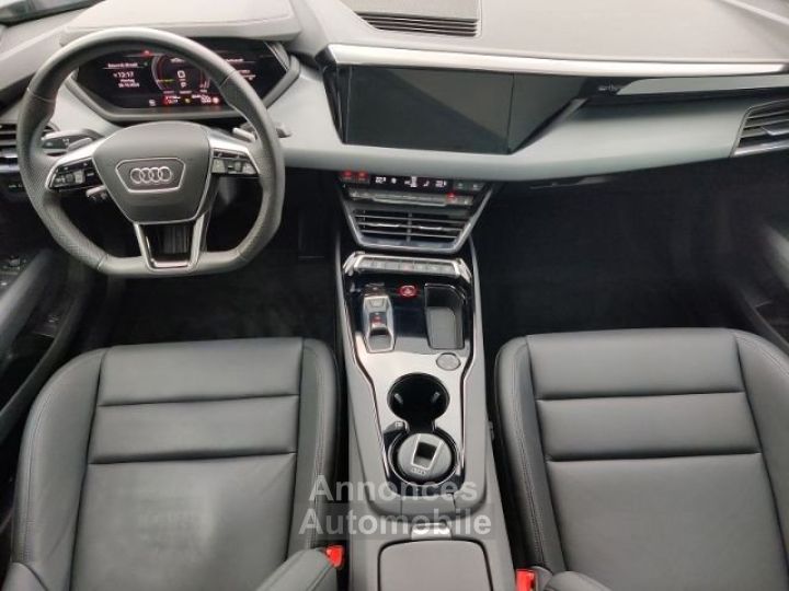 Audi e-tron GT e tron quattro 350kW - 12