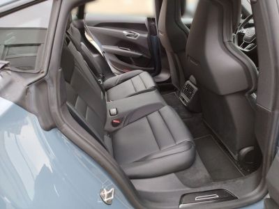 Audi e-tron GT e tron quattro Pano ACC Navi 360   - 12