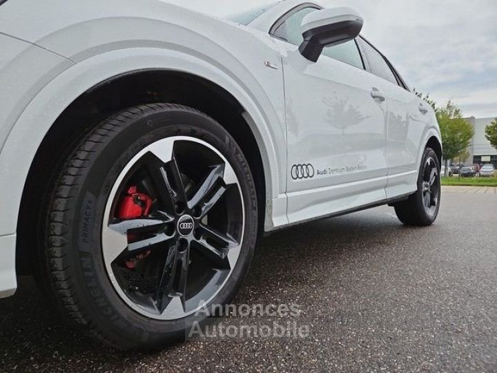 Audi Q2 35 TDI S line Matrix Fahren Parken - 5