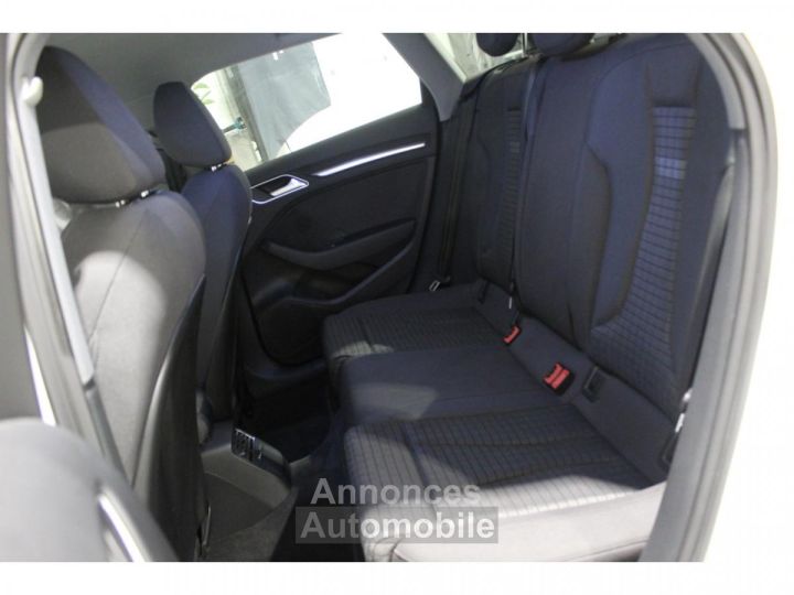 Audi A3 Sportback 10 TFSI -115 - BV S-Tronic 7 8V Business Line PHASE 2 - 21