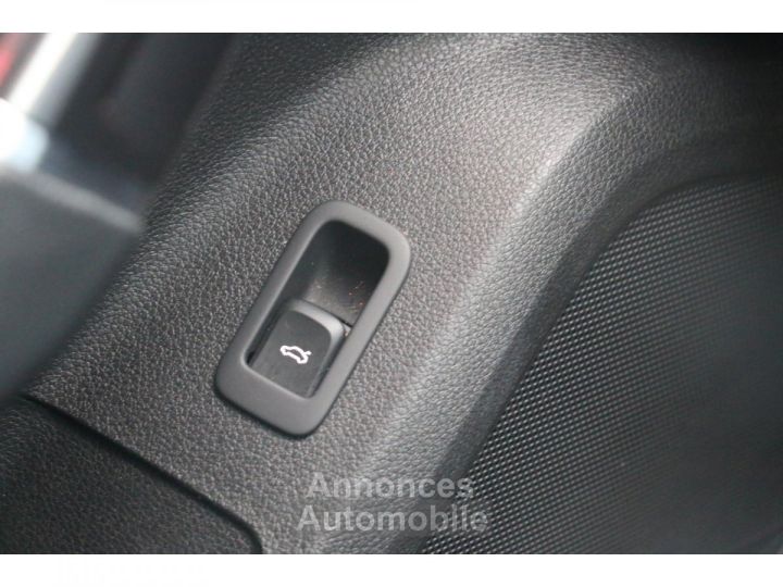 Audi Q2 20 30 TDI - 116 - BV S-tronic S line - CAMERA DE RECUL - PACK S-LINE - JAN 19 - 44