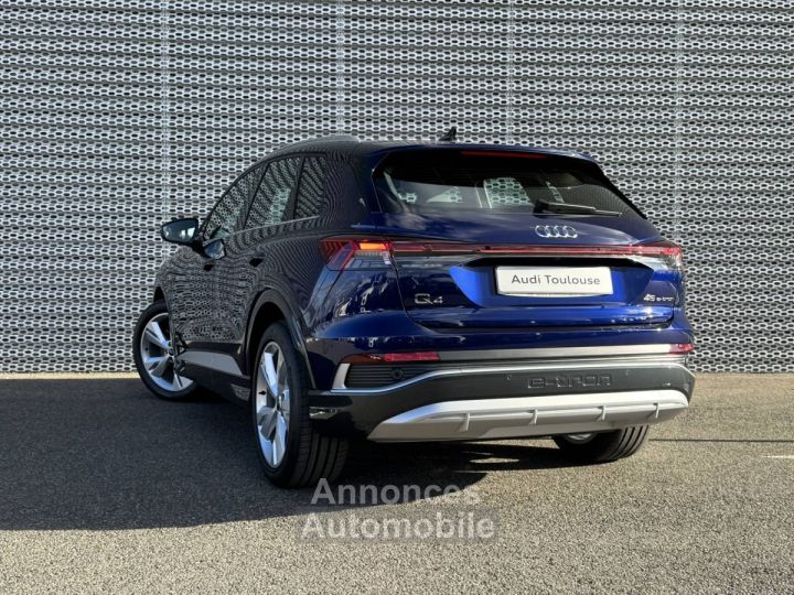 Audi Q4 E-Tron 45 285 ch 82 kWh S LINE - 4