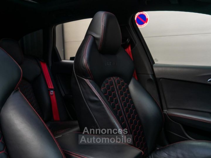 Audi RS6 AVANT Quattro 40i V8 TFSI - 560 - BVA Tiptronic - 38