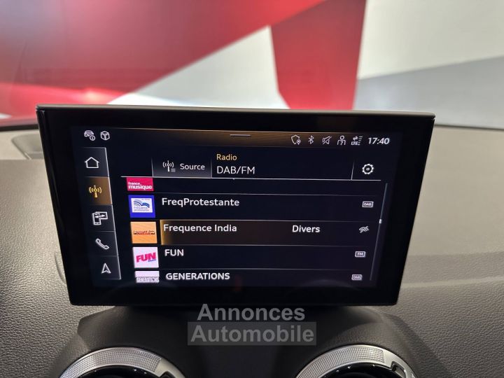 Audi Q2 35 TFSI 150 S tronic 7 S line - 24