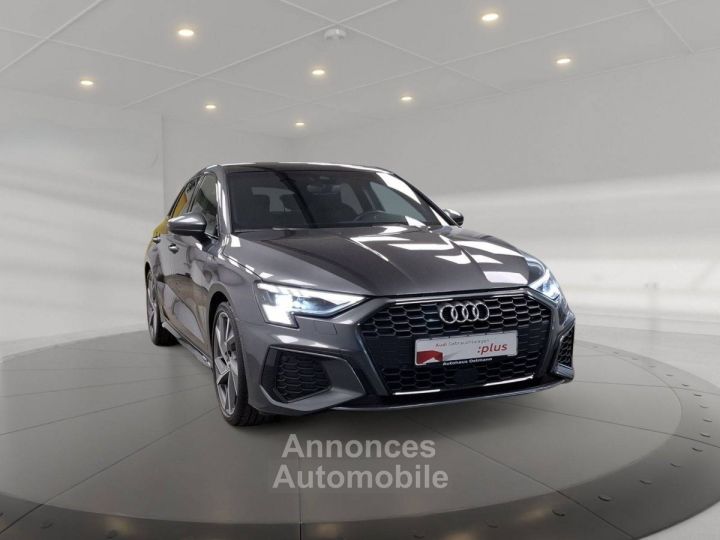Audi A3 Sportback 35 TFSI S-Line Matrix Pano B&O - 5