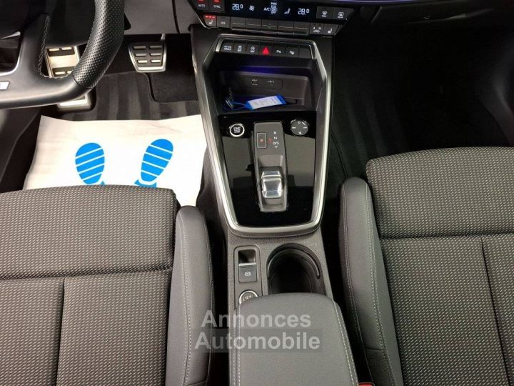 Audi A3 Sportback 35 TFSI S-Line Matrix Pano B&O - 10