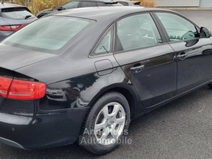 Audi A4 IV (B8) 18 TFSI 160ch Ambiente - 3