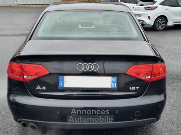 Audi A4 IV (B8) 18 TFSI 160ch Ambiente - 9