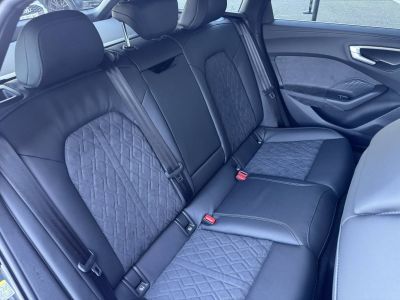 Audi A5 AVANT Avant TDI Hybride 204 ch S tronic 7 S line   - 8
