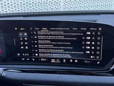 Audi A5 AVANT Avant TDI Hybride 204 ch S tronic 7 S line   - 18