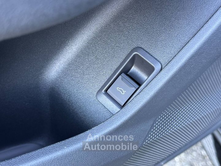 Audi A5 AVANT Avant TDI Hybride 204 ch S tronic 7 S line - 42