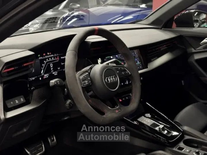 Audi RS3 Sedan 400cv - 9