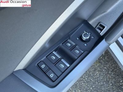 Audi Q3 35 TDI 150 ch S tronic 7 S line   - 24