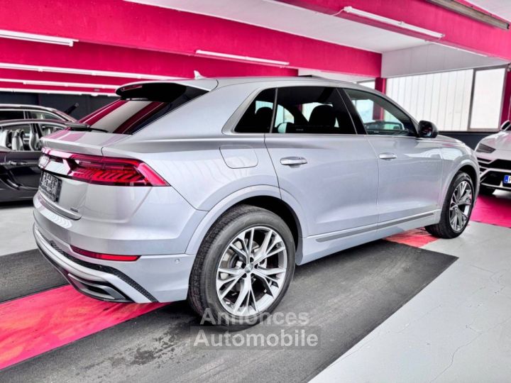 Audi Q8 50TDI 3x S Line Pano Matrix Air ACC B&O 360° - 8