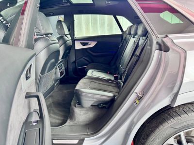 Audi Q8 50TDI 3x S Line Pano Matrix Air ACC B&O 360°   - 14