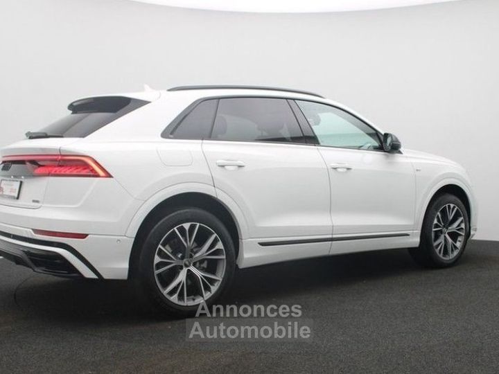 Audi Q8 Audi Q8 55 TFSI e quattro S line Matrix - 3