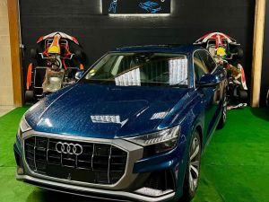 Audi 